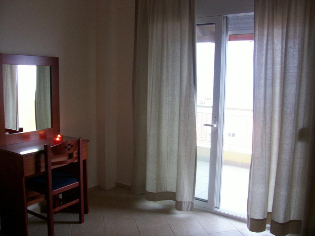 Studios Stefania Neos Marmaras Chambre photo